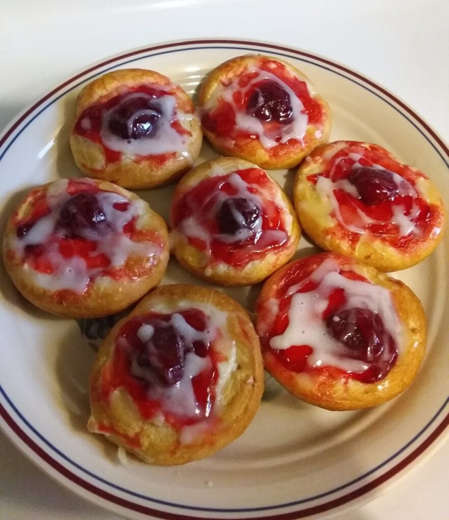 MINI CHERRY CHEESE DANISHES Grandma S Cooking   0D84BD55 3350 4026 887E 0EB0BF363D15 883x1024 